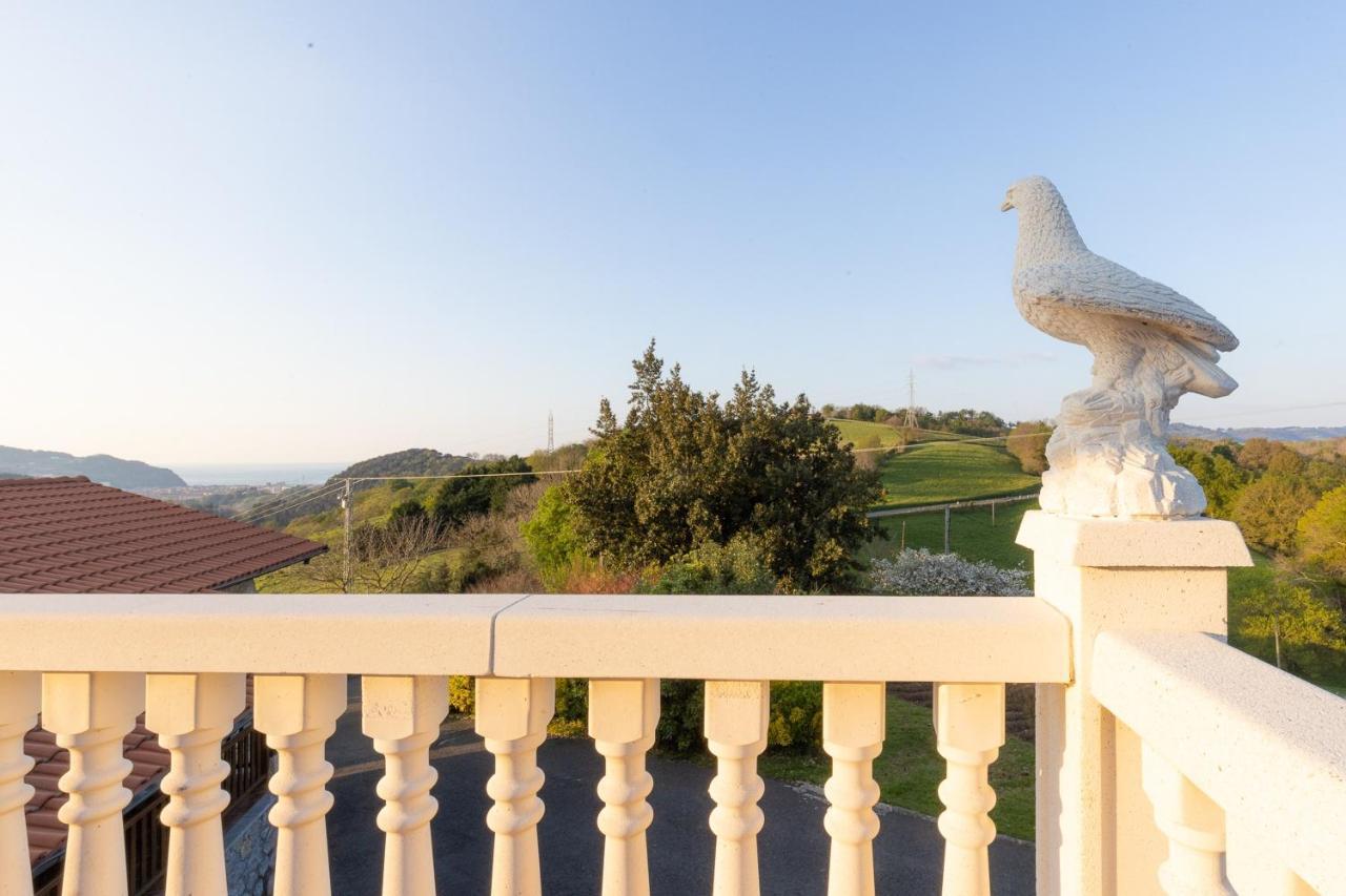 Agroturismo Landarbide Zahar Aia Buitenkant foto