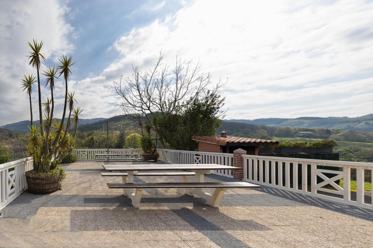 Agroturismo Landarbide Zahar Aia Buitenkant foto
