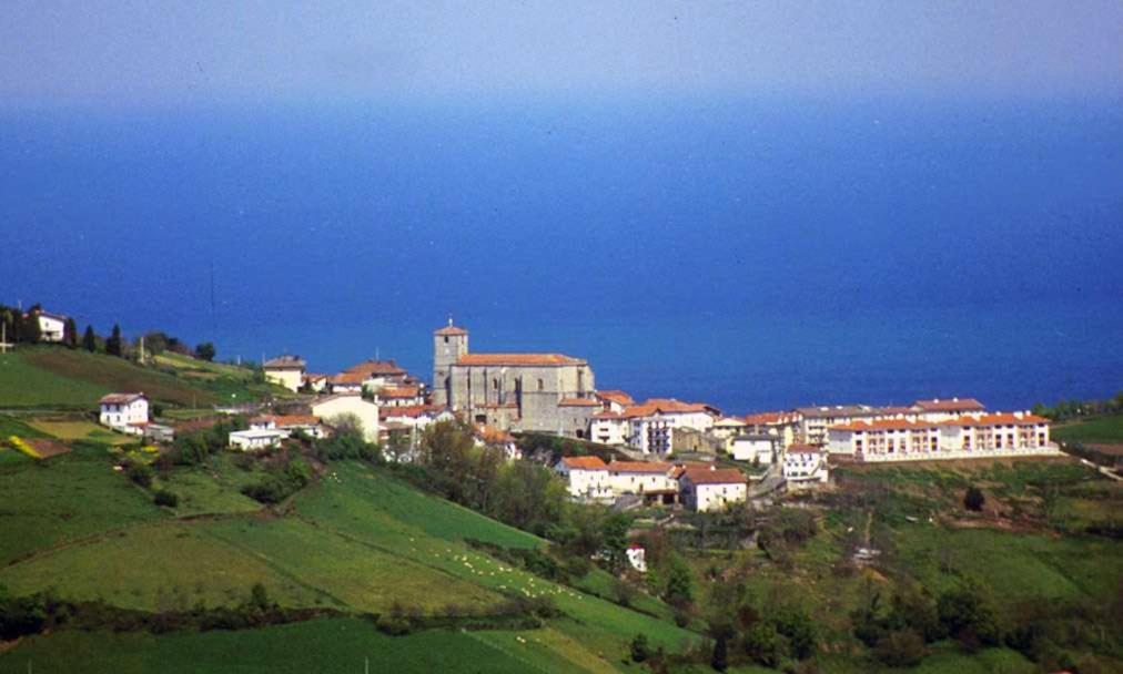 Agroturismo Landarbide Zahar Aia Buitenkant foto